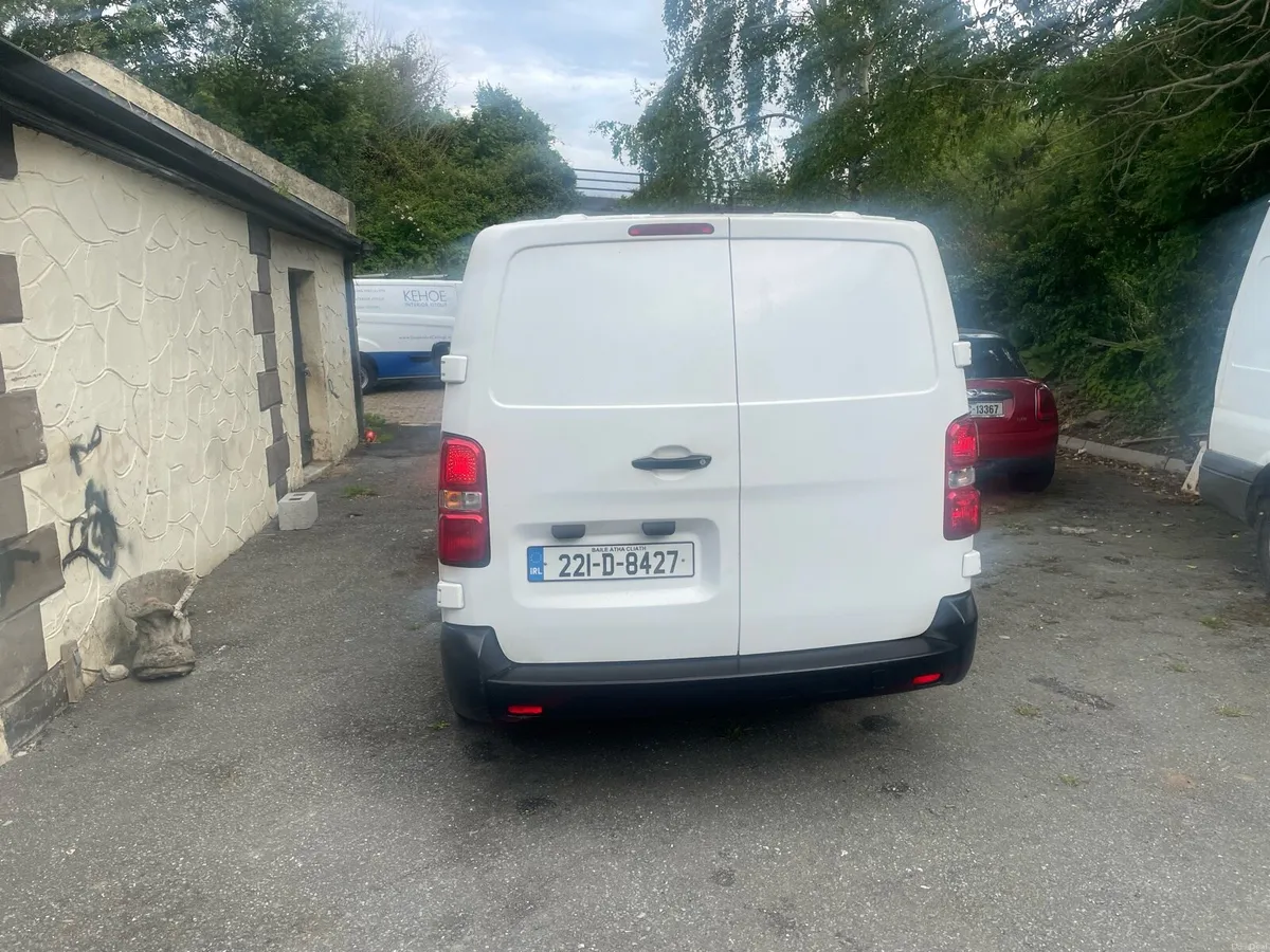 Opel vivaro very low mileage - Image 4