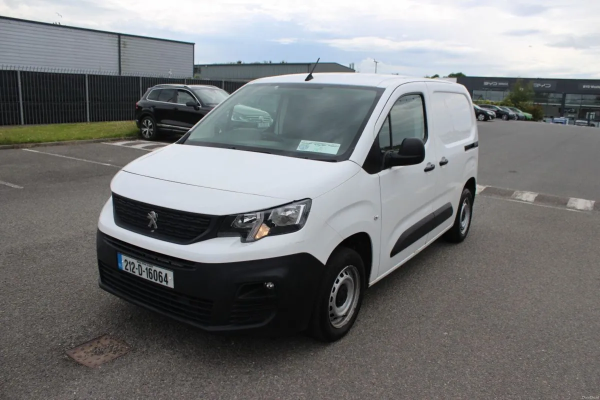 Peugeot Partner PARTNER 1.5 BLUE HDI 75 - TENDER 2 - Image 4