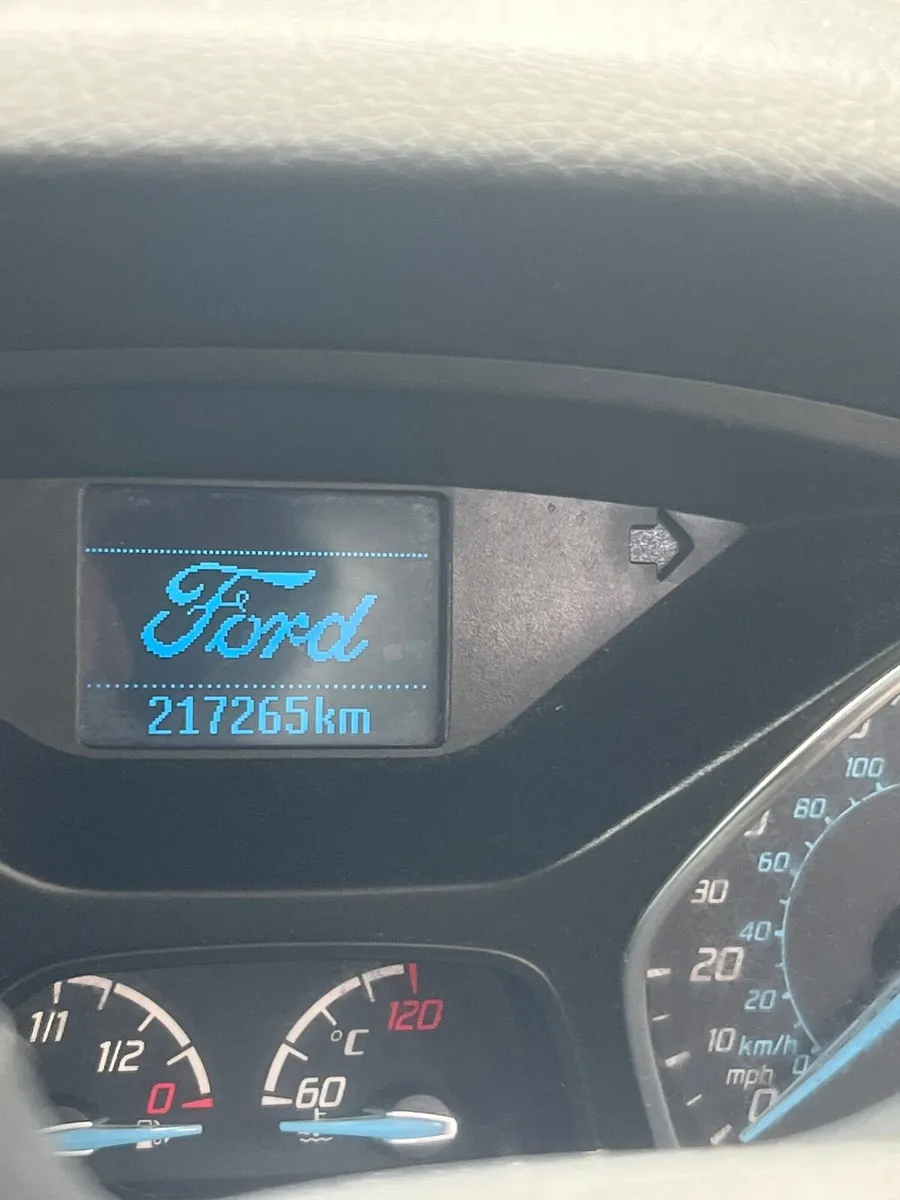 Ford Focus 2014 - Image 4