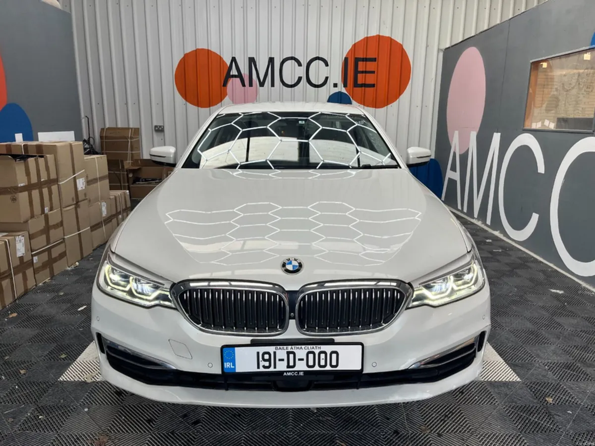 BMW 5-Series 2019 BMW 523D 2.0 AUTOMATIC / CRUISE - Image 6