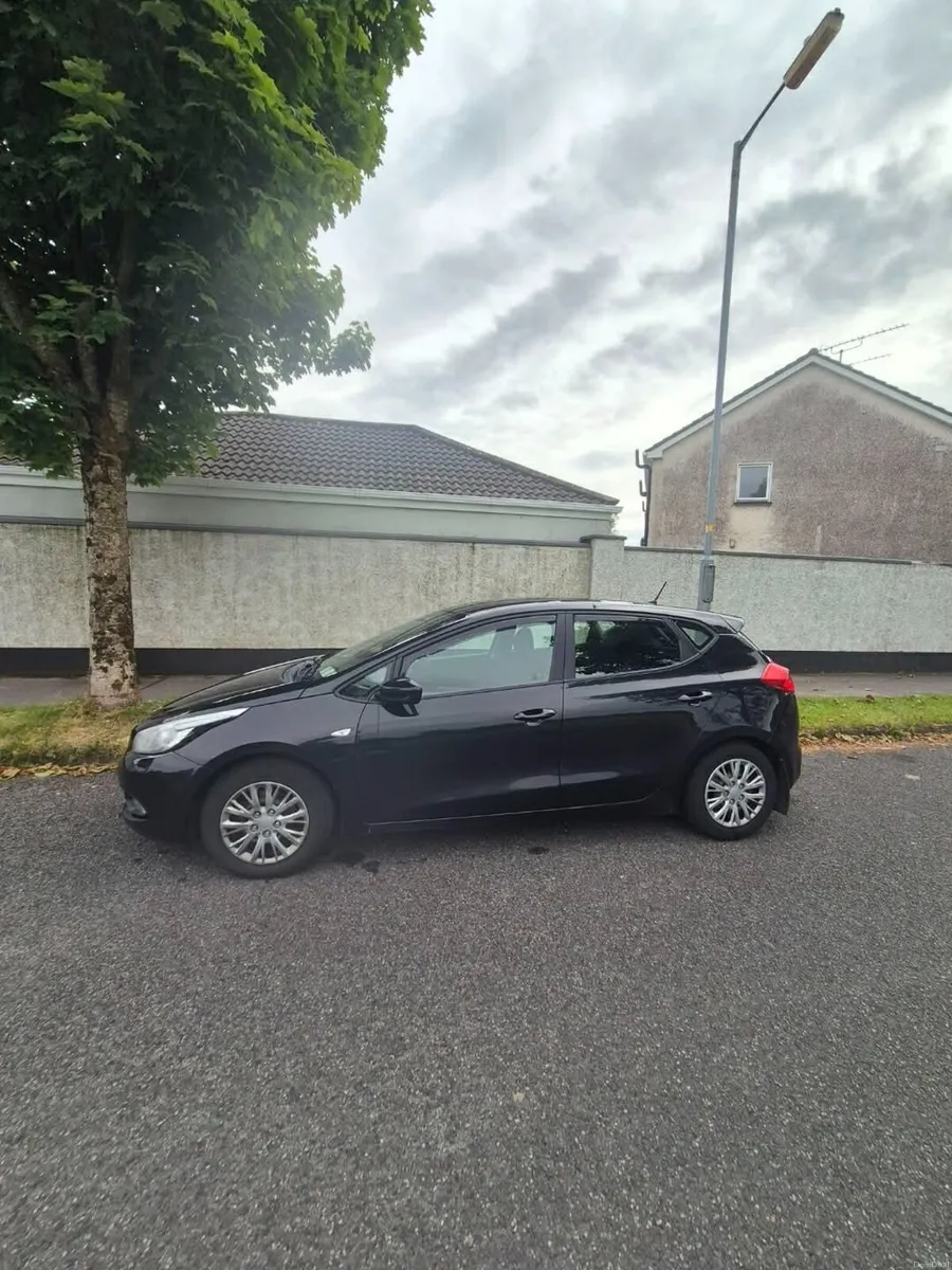 Kia Ceed 1.4 Diesel Crdi 2012 - Image 4