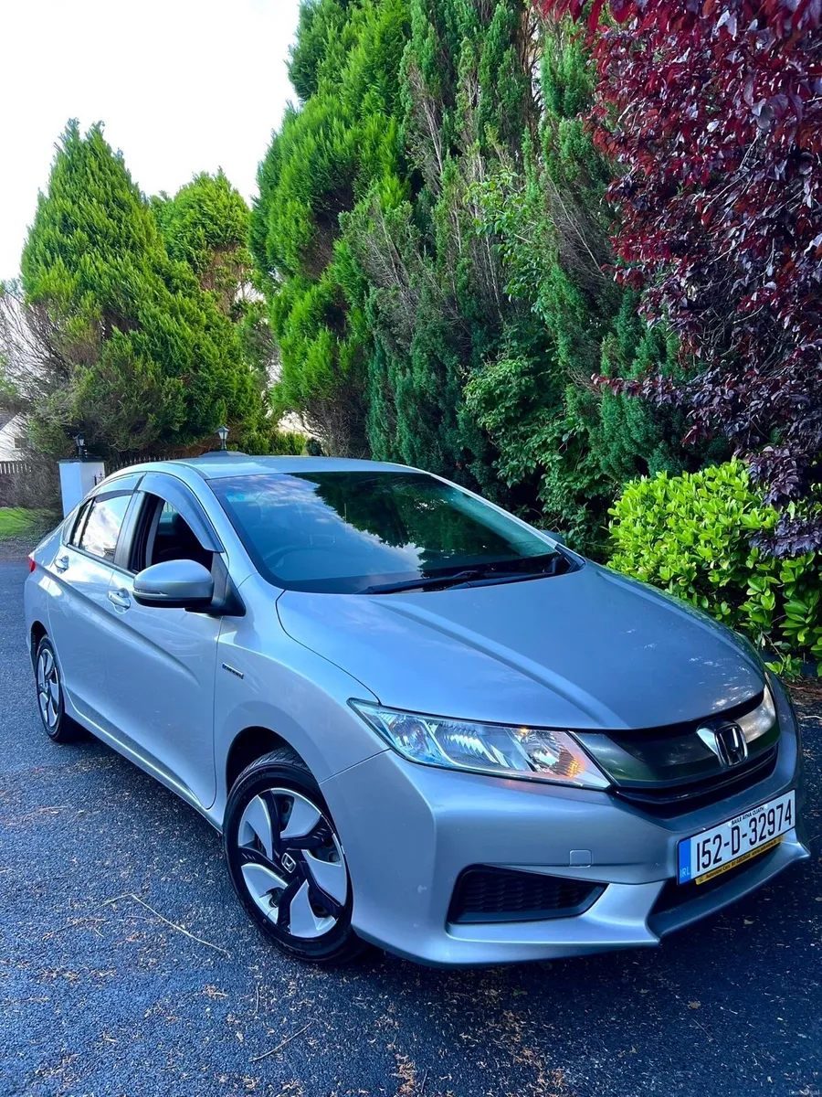 Honda Grace Hybrid automatic - Image 1