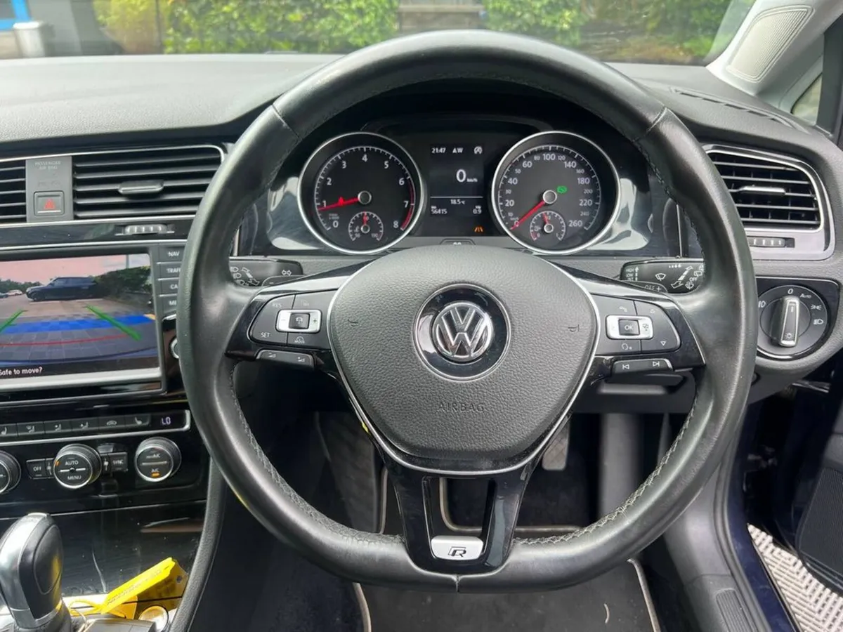 Volkswagen Golf HIGHLINE R-LINE PACK 1.4 TSI AUTO - Image 4