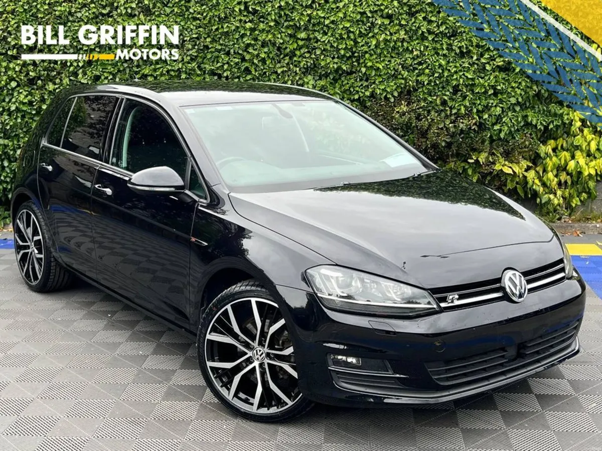 Volkswagen Golf R-LINE PACK 1.2 TSI AUTO // SERVIC - Image 1