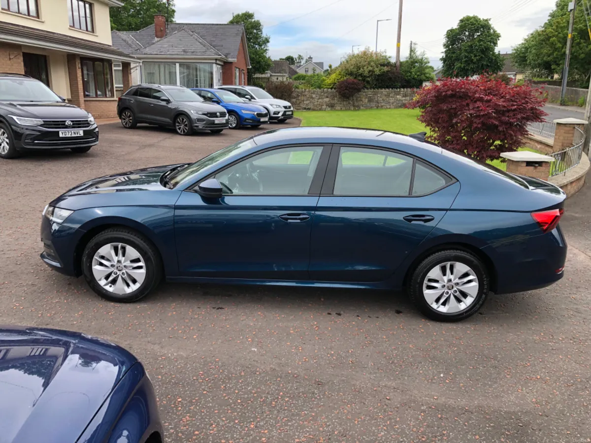 2022 Skoda Octavia 2.0 TDI SE 150 BHP - Image 5