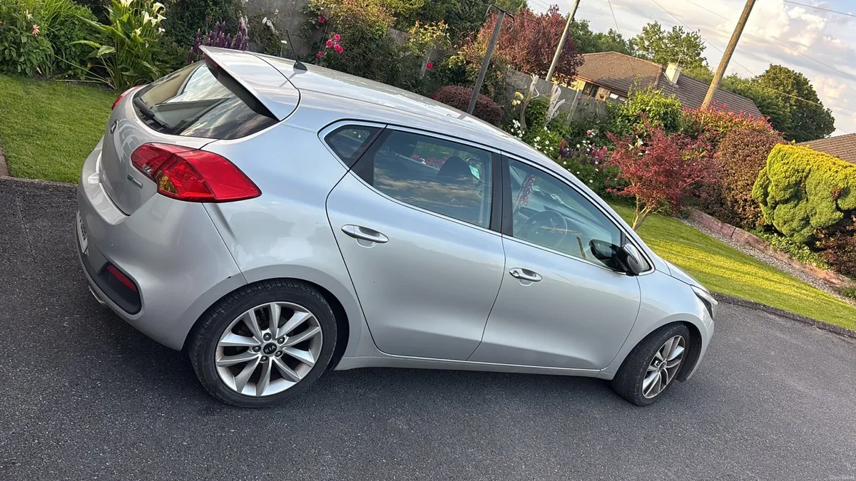 2015 Kia ceed - Image 4