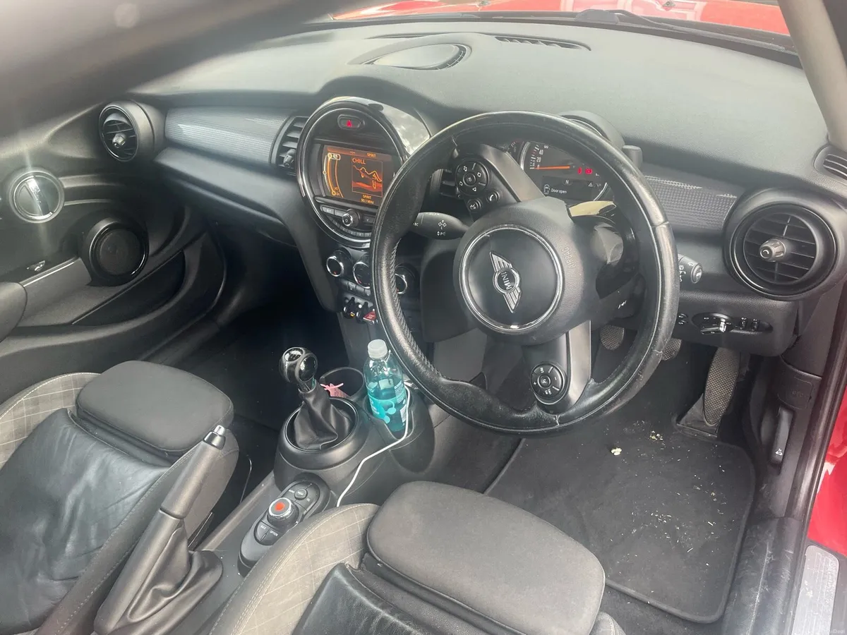 Mini Cooper one low mileage - Image 6
