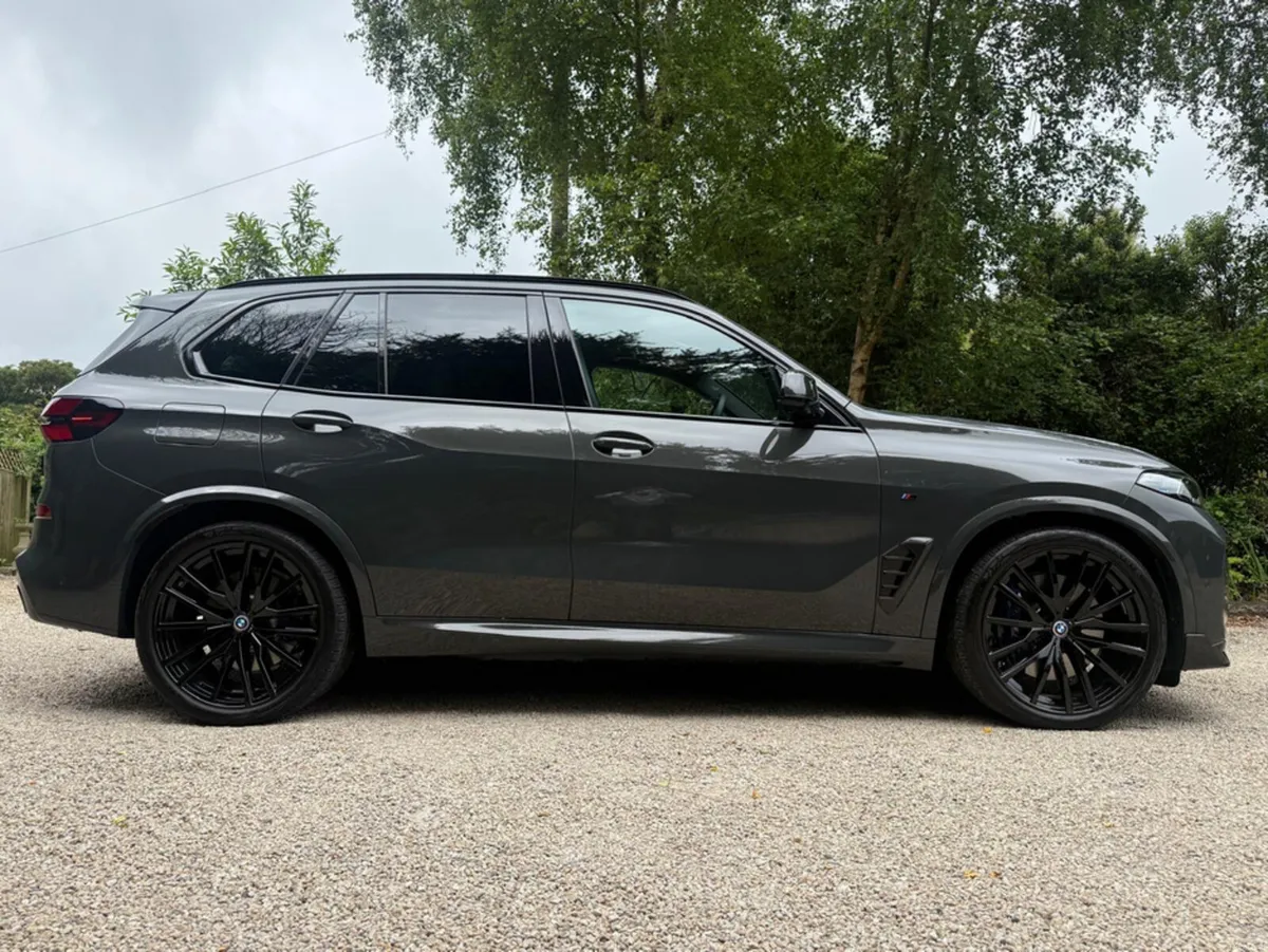 BMW X5 50E M SPORT PRO XDRIVE *22 Inch Alloy Wheel - Image 3