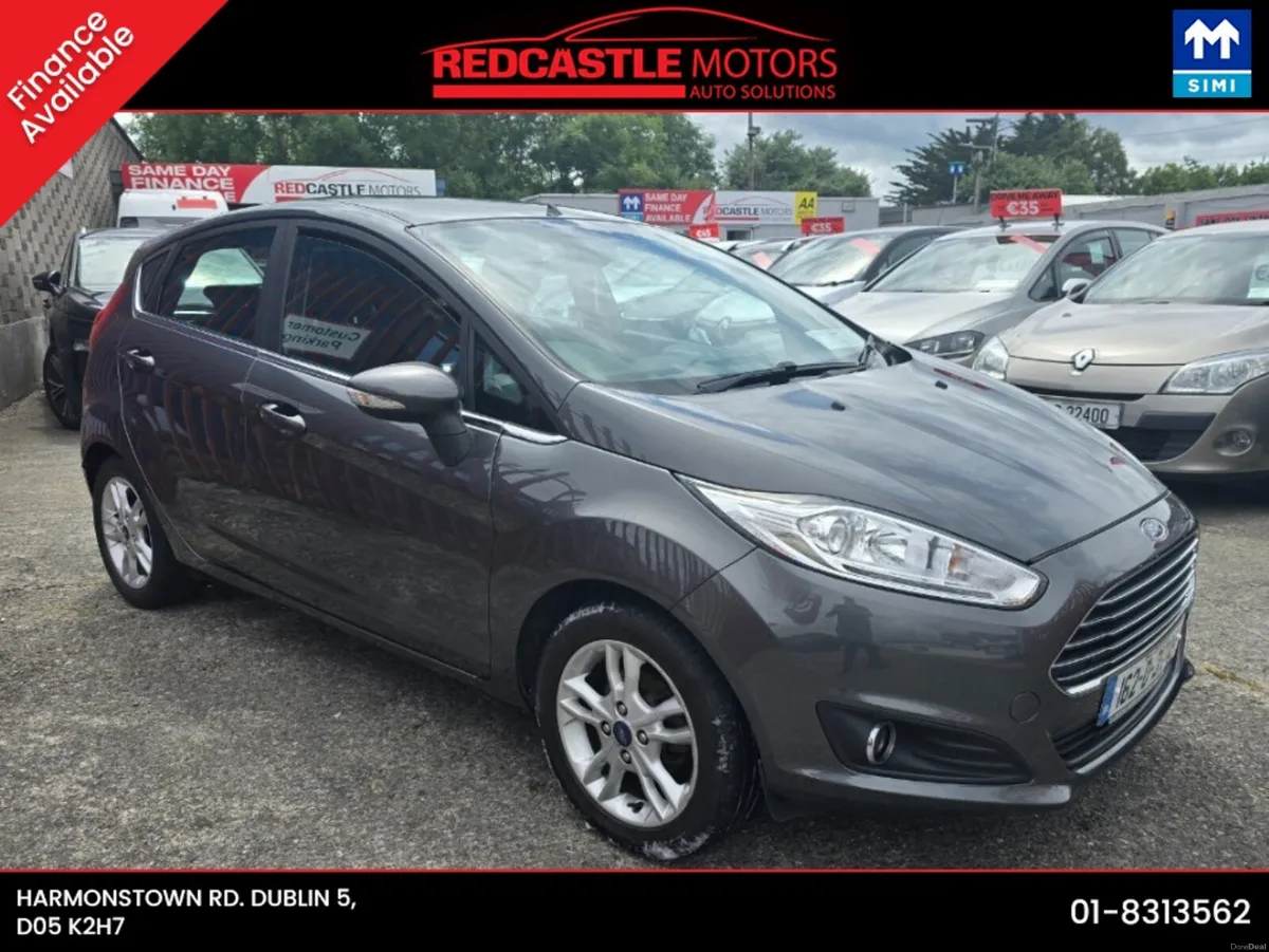 Ford Fiesta 1.25 ZETEC 82 5DR - Image 1