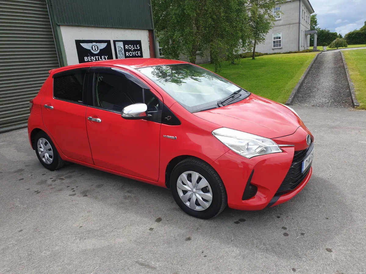 TOYOTA VITZ/171/AUTO/P.HYBRID/ALARM/IMMOBILISER. - Image 4