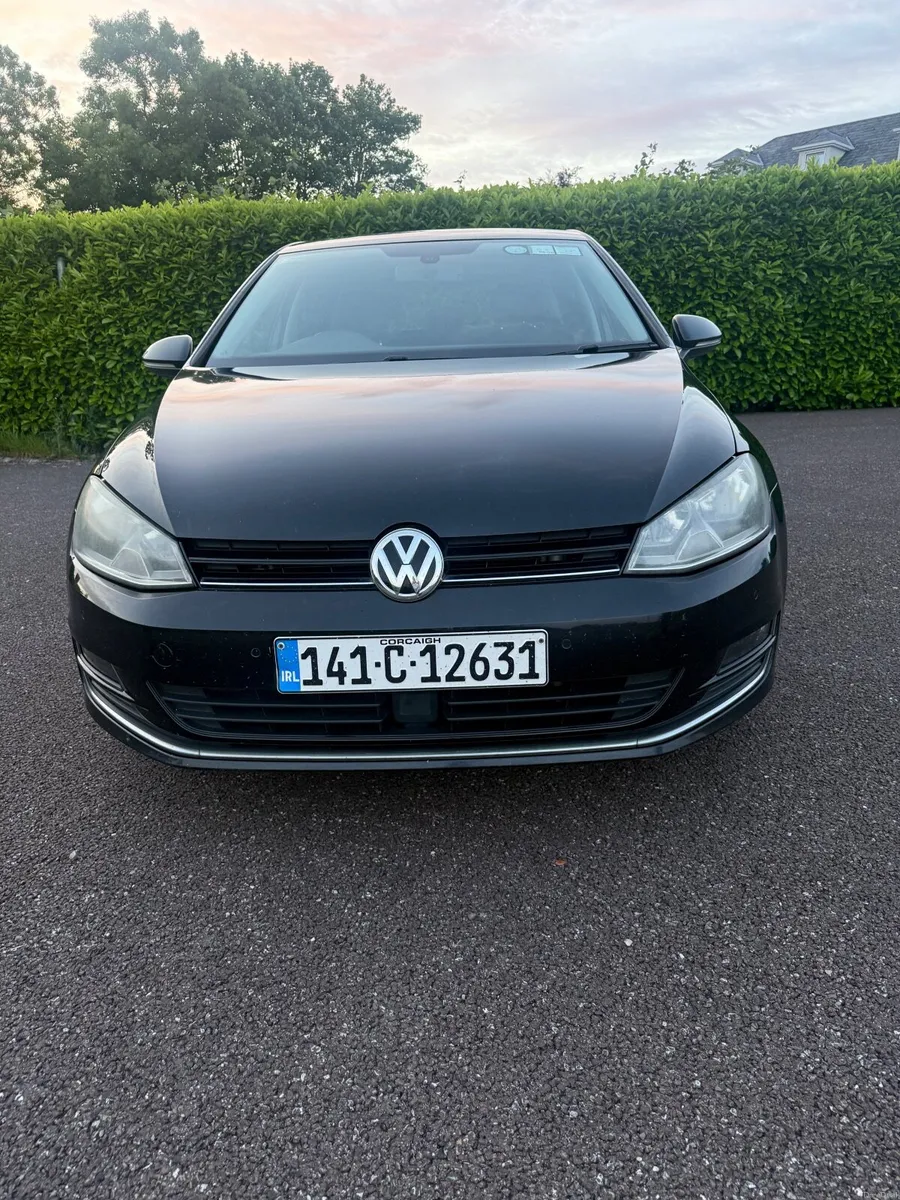Volkswagen Golf 2014 - Image 2
