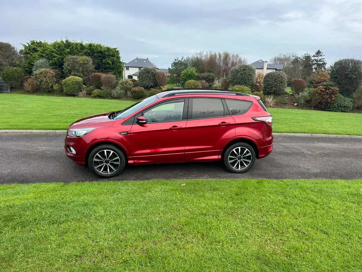 Ford Kuga ST- Line - Image 2