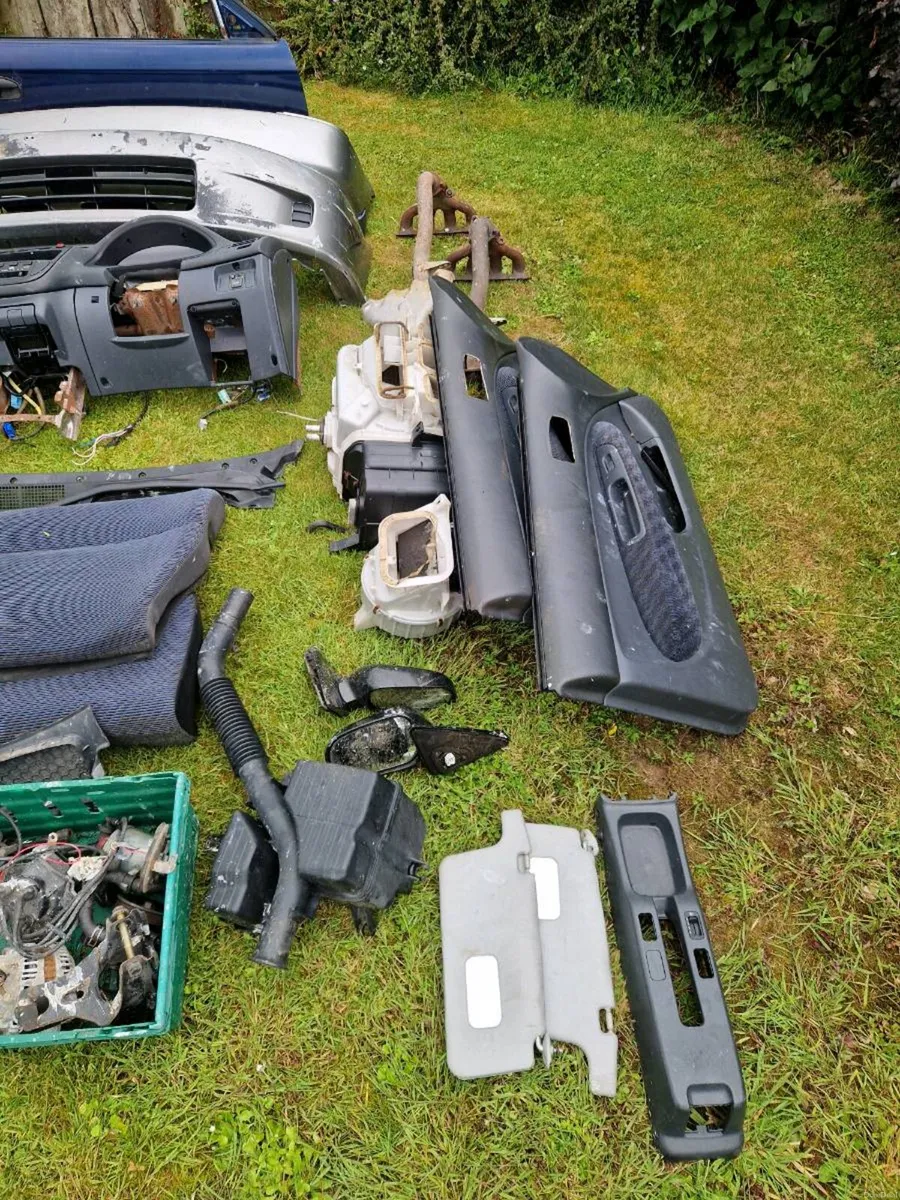 Honda Civic Parts joblot for €100 - Image 4