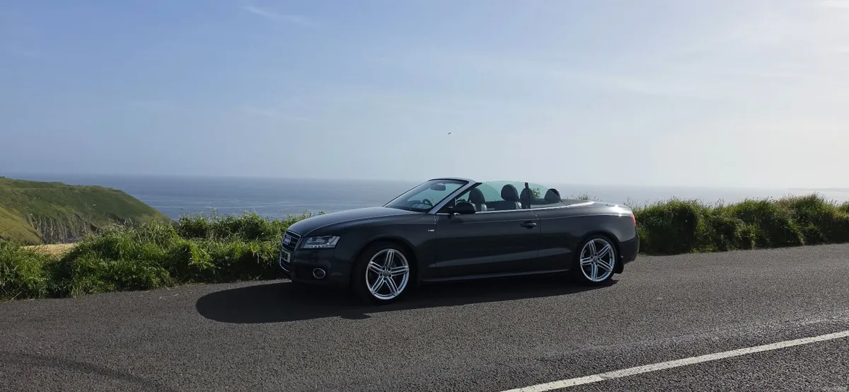 Audi A5 2010 - Image 1