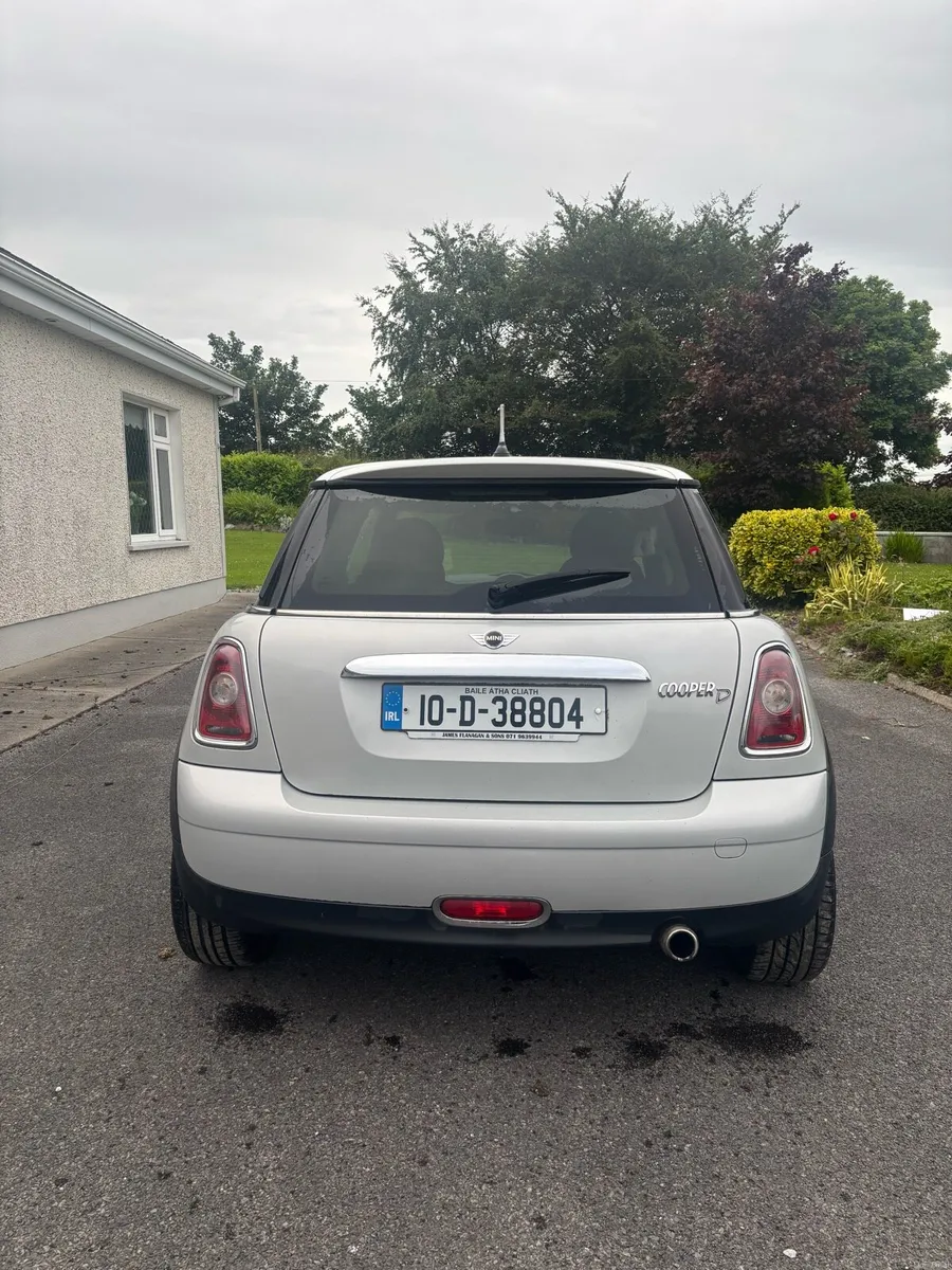 Mini Cooper D - Image 3