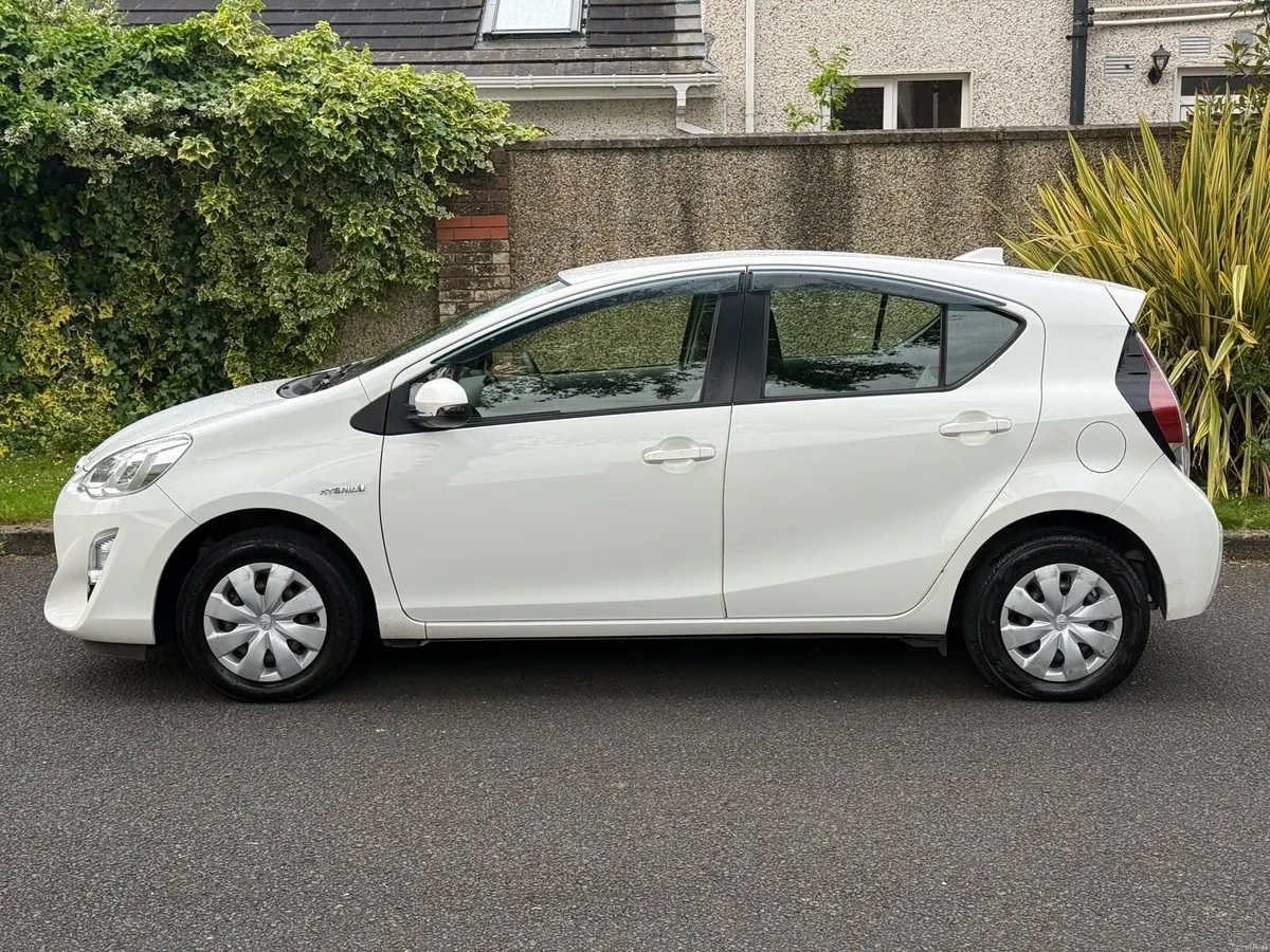 171 Toyota Aqua ONLY 134k kms NCT 07/27 - Image 2