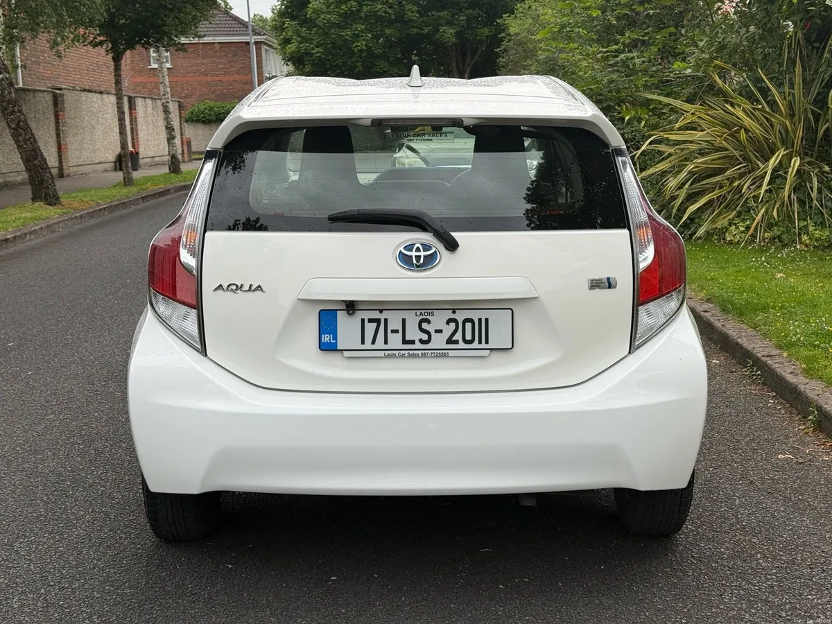 171 Toyota Aqua ONLY 134k kms NCT 07/27 - Image 4