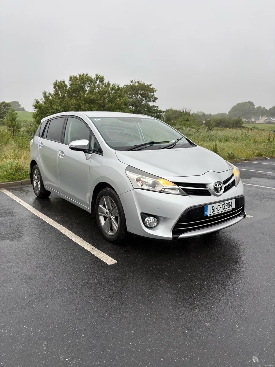 Toyota verso - Image 1
