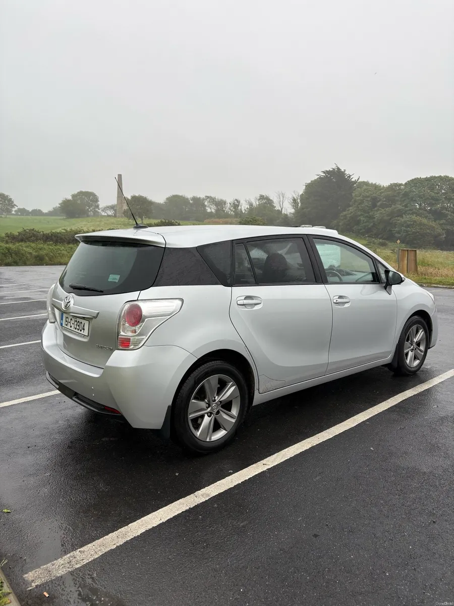 Toyota verso - Image 4