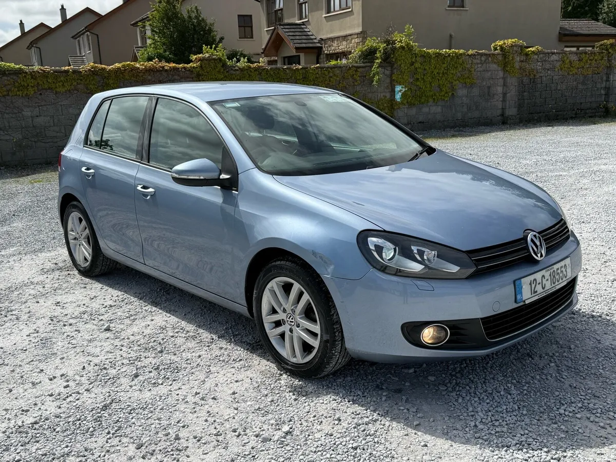 2012 Volkswagen Golf Highline Automatic 110k KMs - Image 2