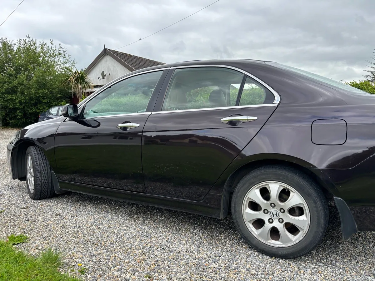 Honda accord - Image 4
