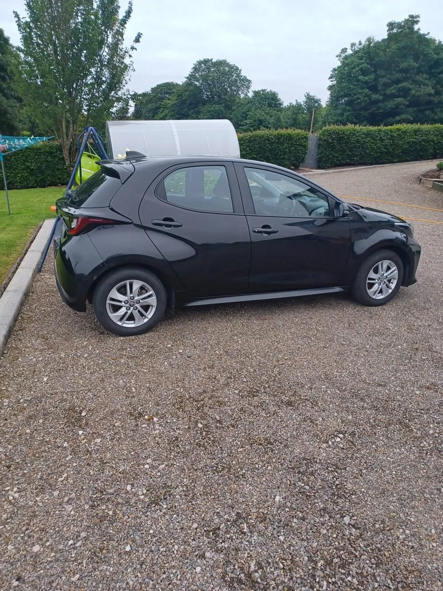 Toyota Yaris Hybrid *Nct 03/28* - Image 2