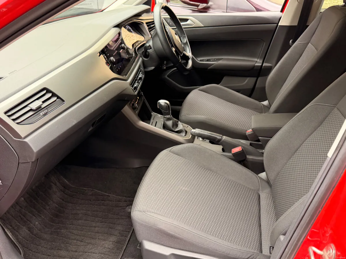 Volkswagen polo 2018 1.0 Automatic - Image 3