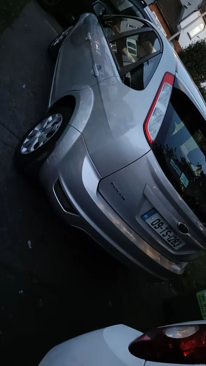 Ford Focus 2009 - Image 1