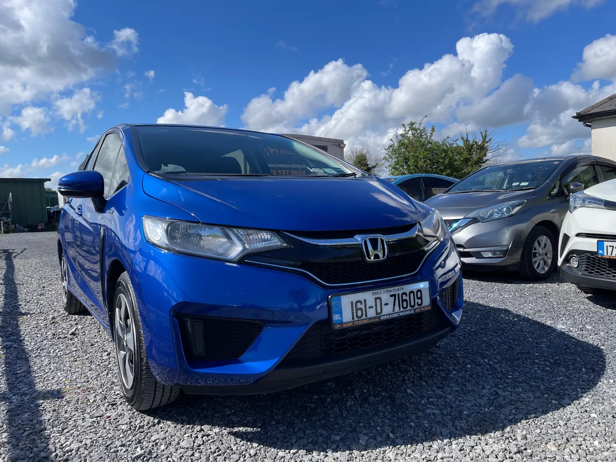 Honda Fit 2016 Hybrid automatic “Push Start” - Image 3