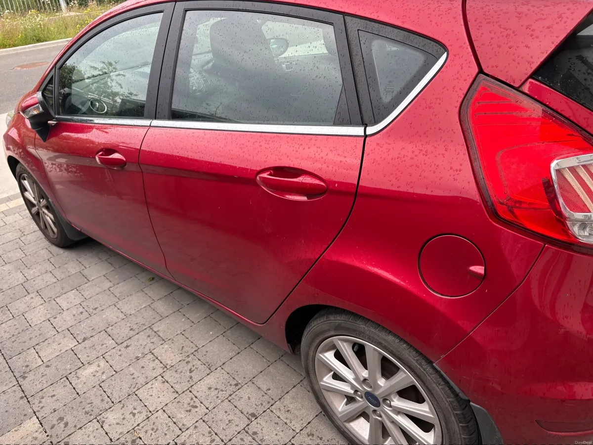 Ford Fiesta 2016 1.0 EcoBoost 65PS S/S Zetec - Image 4