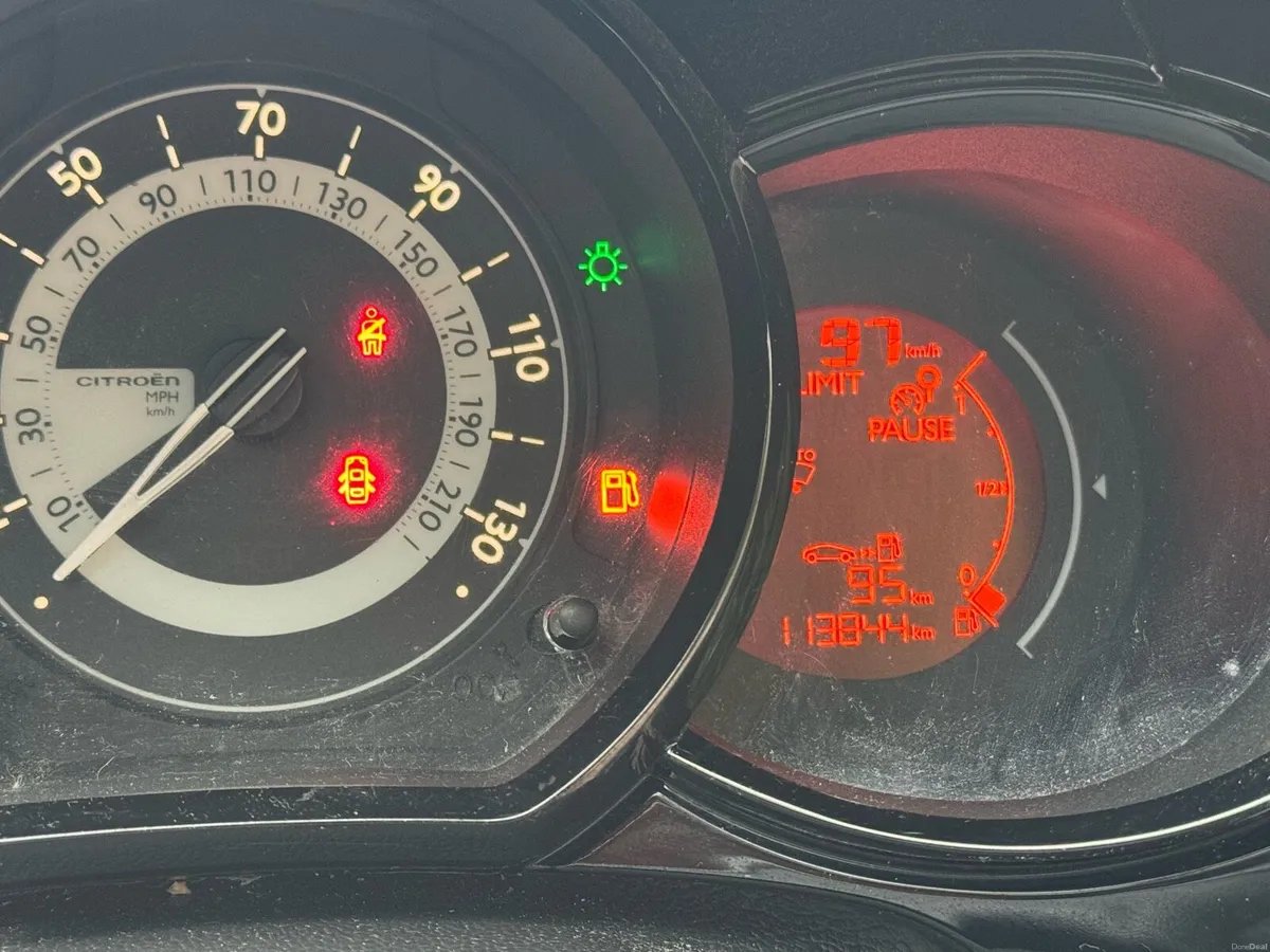 Citroen C3 1.2 petrol 2016 - Image 4