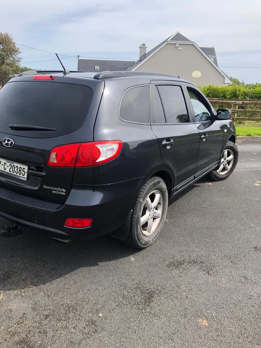 Hyundai Santa Fe 2007 - Image 4