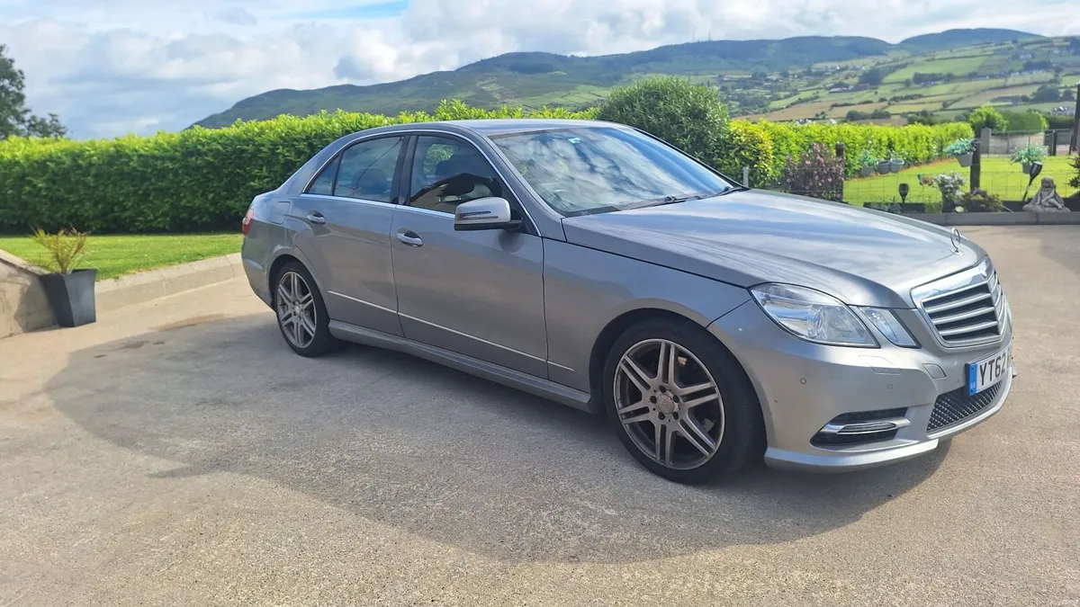 Mercedes-Benz E-Class 2012 - Image 1