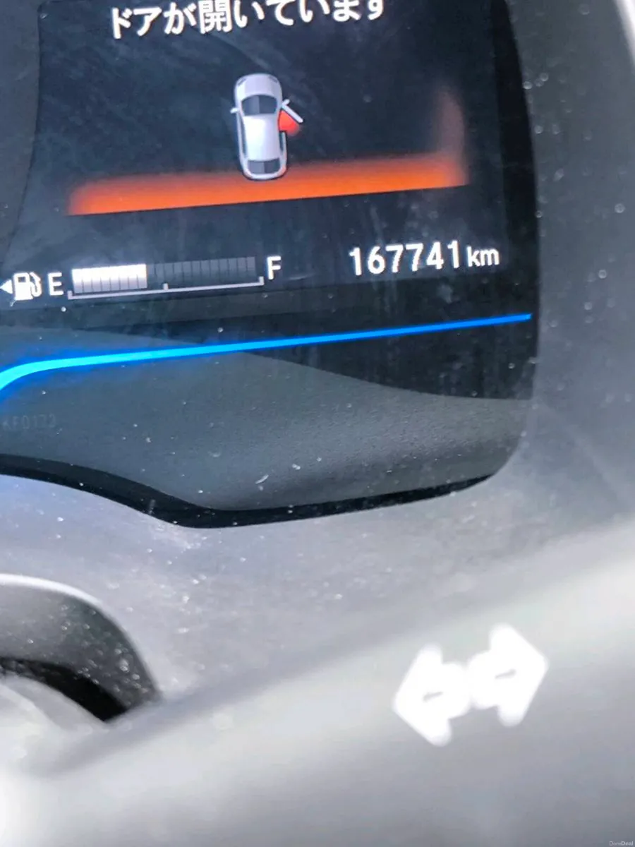 Car - Image 6