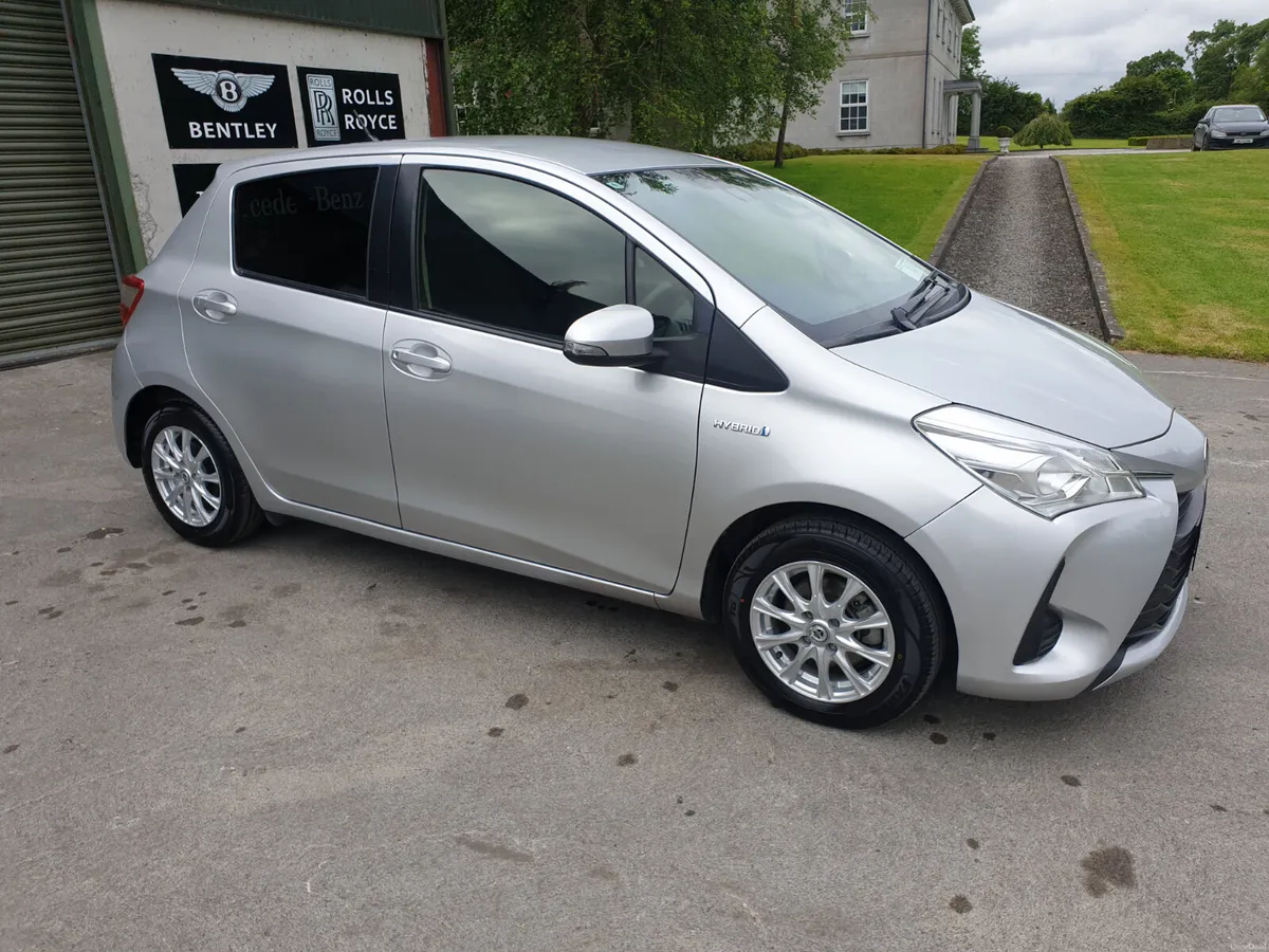 TOYOTA VITZ/171/AUTO/ P.HYBRID /ALARM/IMMOBILISER - Image 4