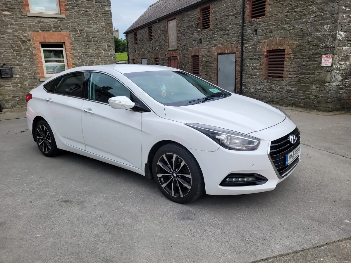 2017 Hyundai i40 New Nct 3-27 Tax 8-26 - Image 1