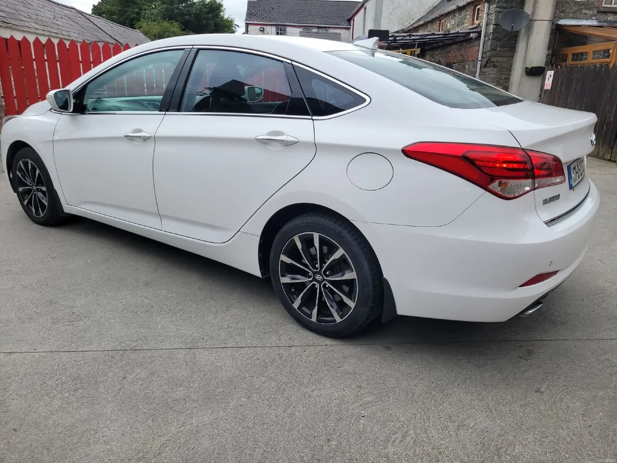 2017 Hyundai i40 New Nct 3-27 Tax 8-26 - Image 4