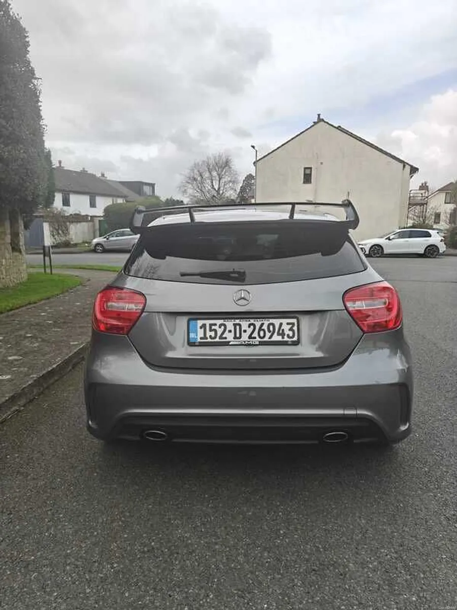 2015 Mercedes-Benz A-Class - Image 3