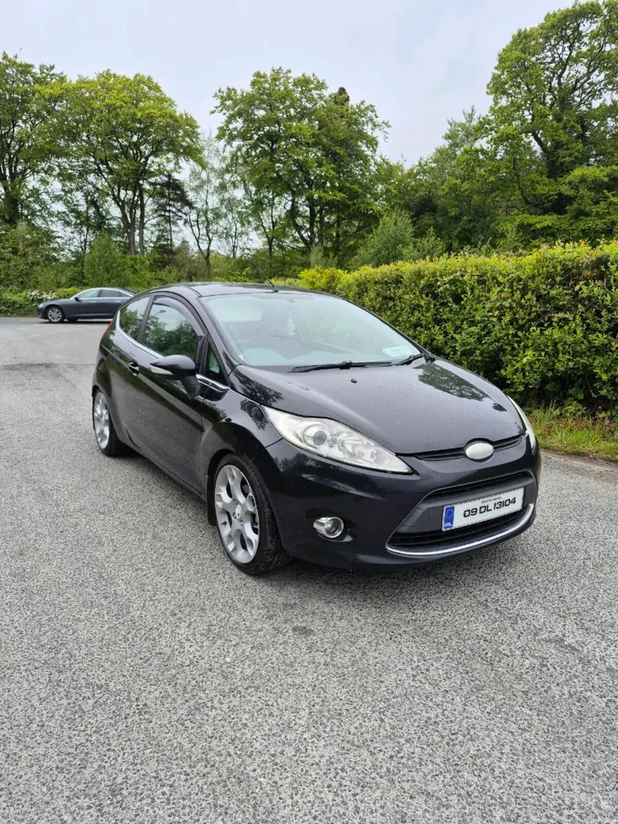 2009 Ford Fiesta Zetec 1.2 Petrol - Image 2