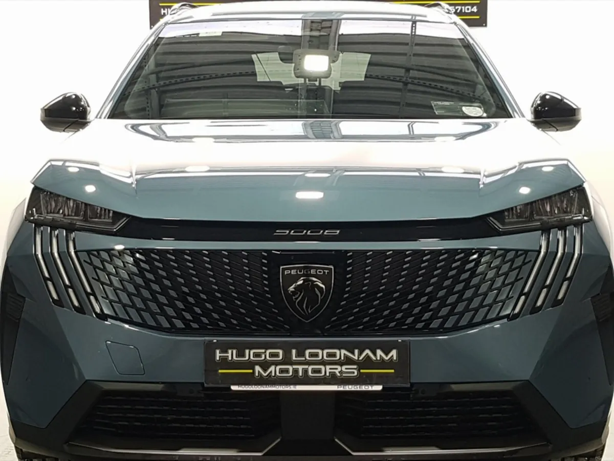 Peugeot 5008 STD ALLURE MHEV 145 E-DSC - Image 3