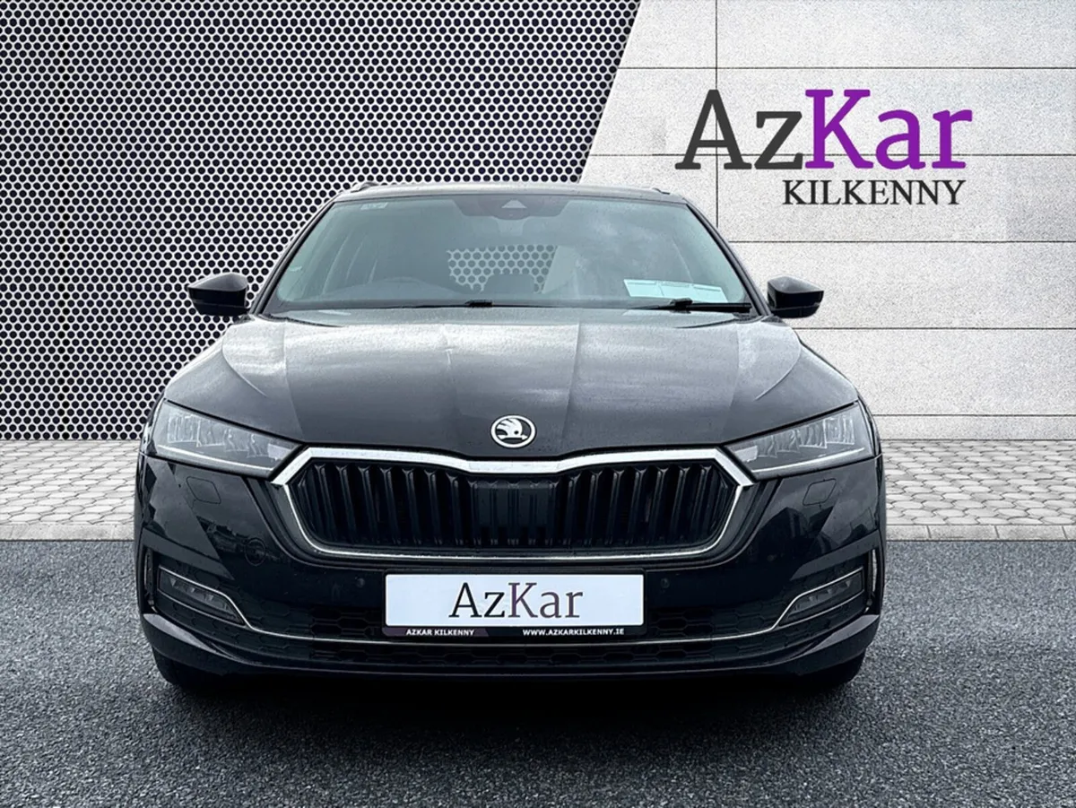 Skoda Octavia 2021 STYLE 1.4TSI PHEV 200BHP AUTOMA - Image 2