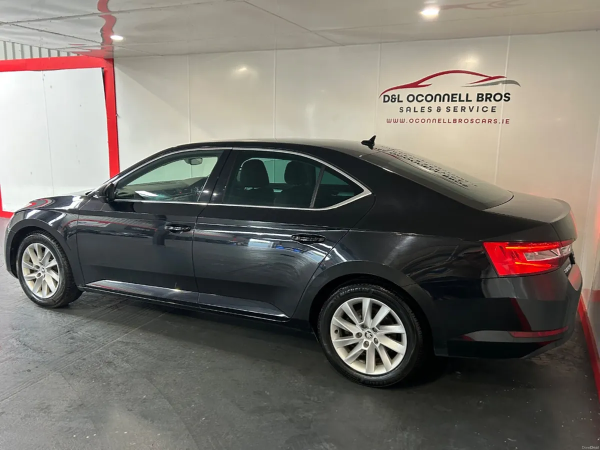Skoda Superb SE TECHNOLOGY TDI STYLE - Image 5