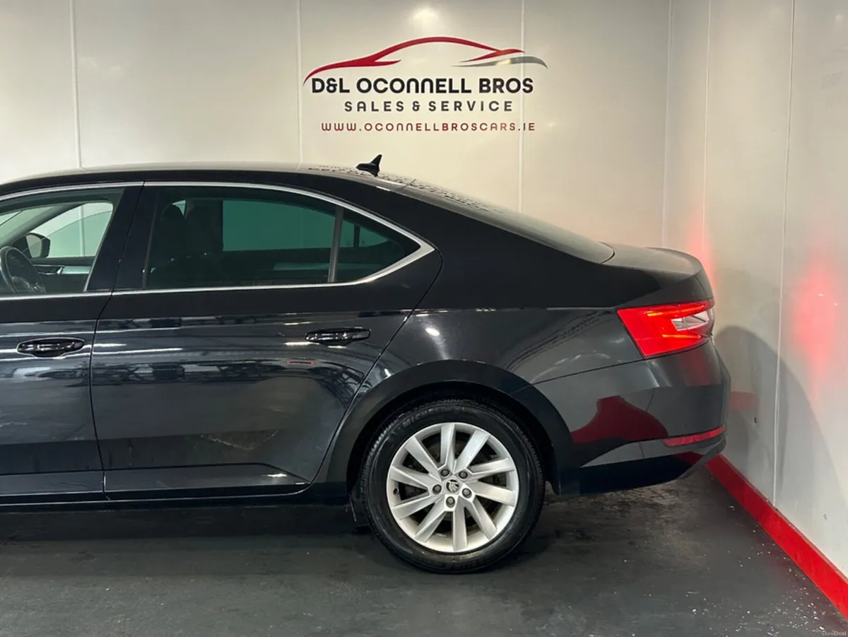 Skoda Superb SE TECHNOLOGY TDI STYLE - Image 6