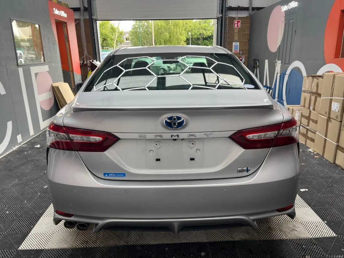 Toyota Camry 2019 TOYOTA CAMRY WS 2.5 AUTOMATIC / - Image 3