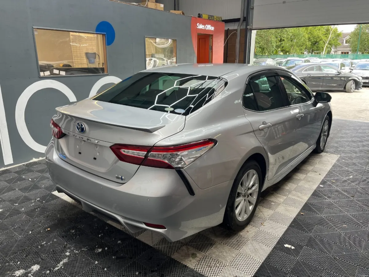 Toyota Camry 2019 TOYOTA CAMRY WS 2.5 AUTOMATIC / - Image 2