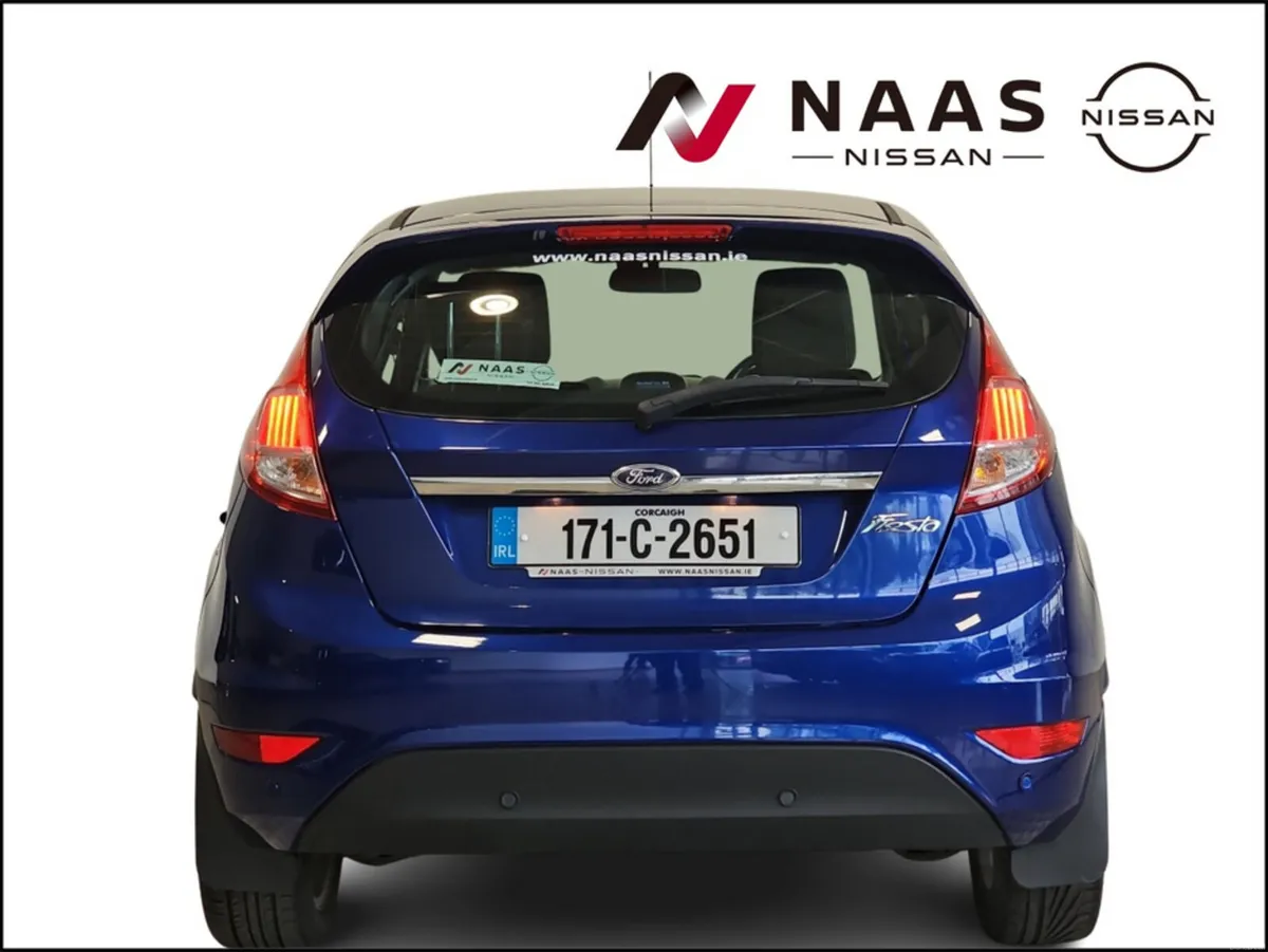 Ford Fiesta TITANIUM 1.25 60PS M5 5 MCA 4DR - Image 5