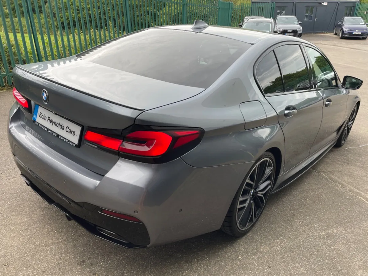 BMW 5-Series 520D MH M SPORT PLUS VERY GOOD EXAMPL - Image 4