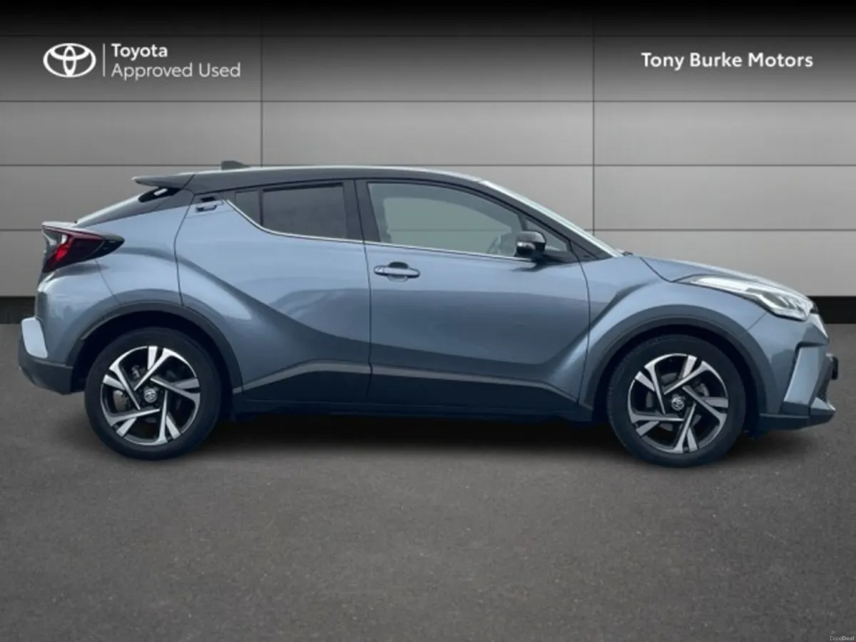 Toyota C-HR Hybrid - Sport Edition - 1.8 Automatic - Image 3