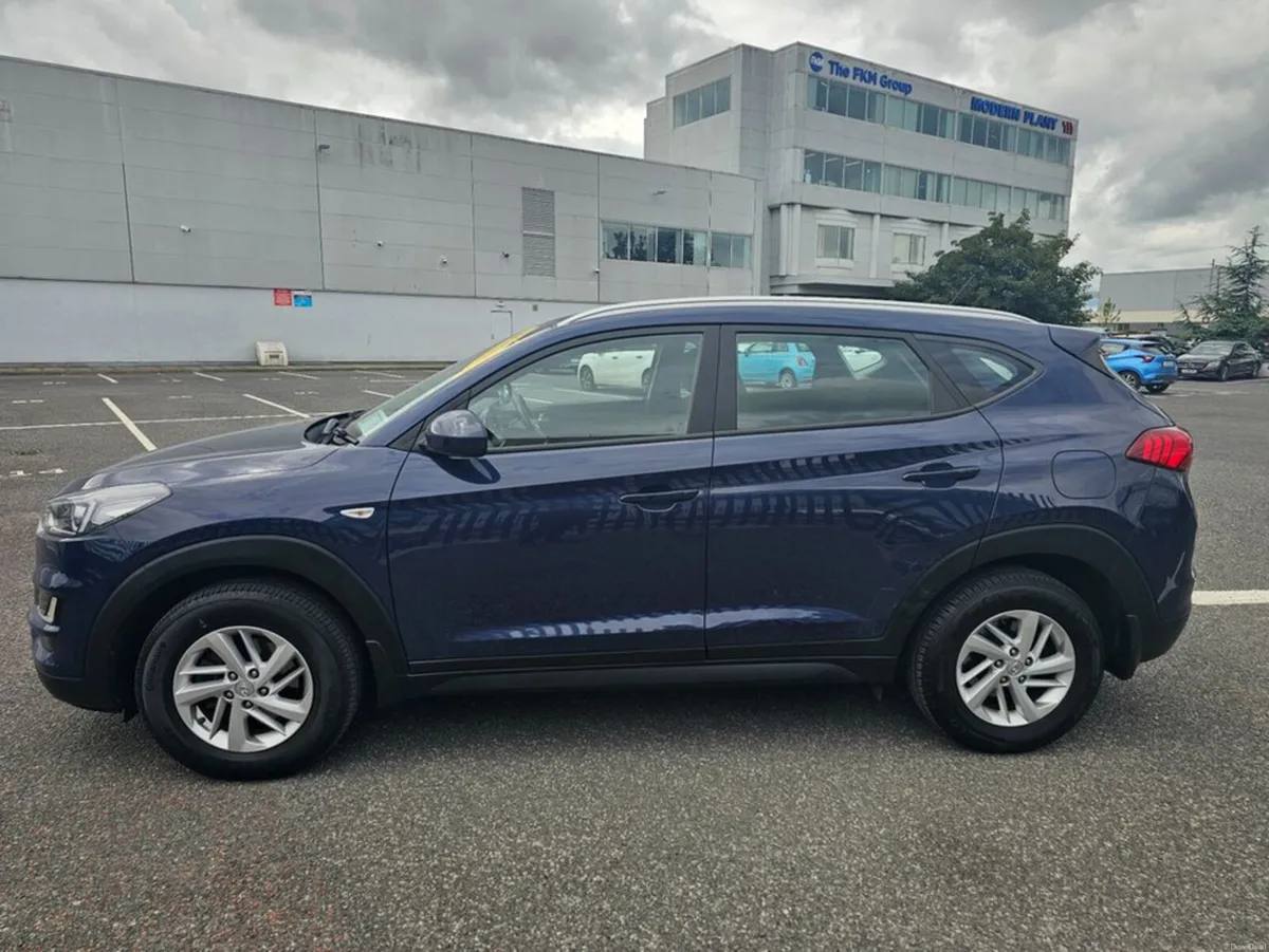 Hyundai Tucson 1.7 CRDI, COMFORT PLUS MODEL, SERVI - Image 5