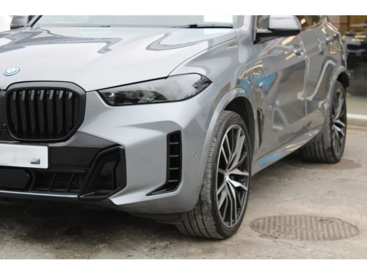 BMW X5 XDRIVE50E M SPORT AUTO - Image 4